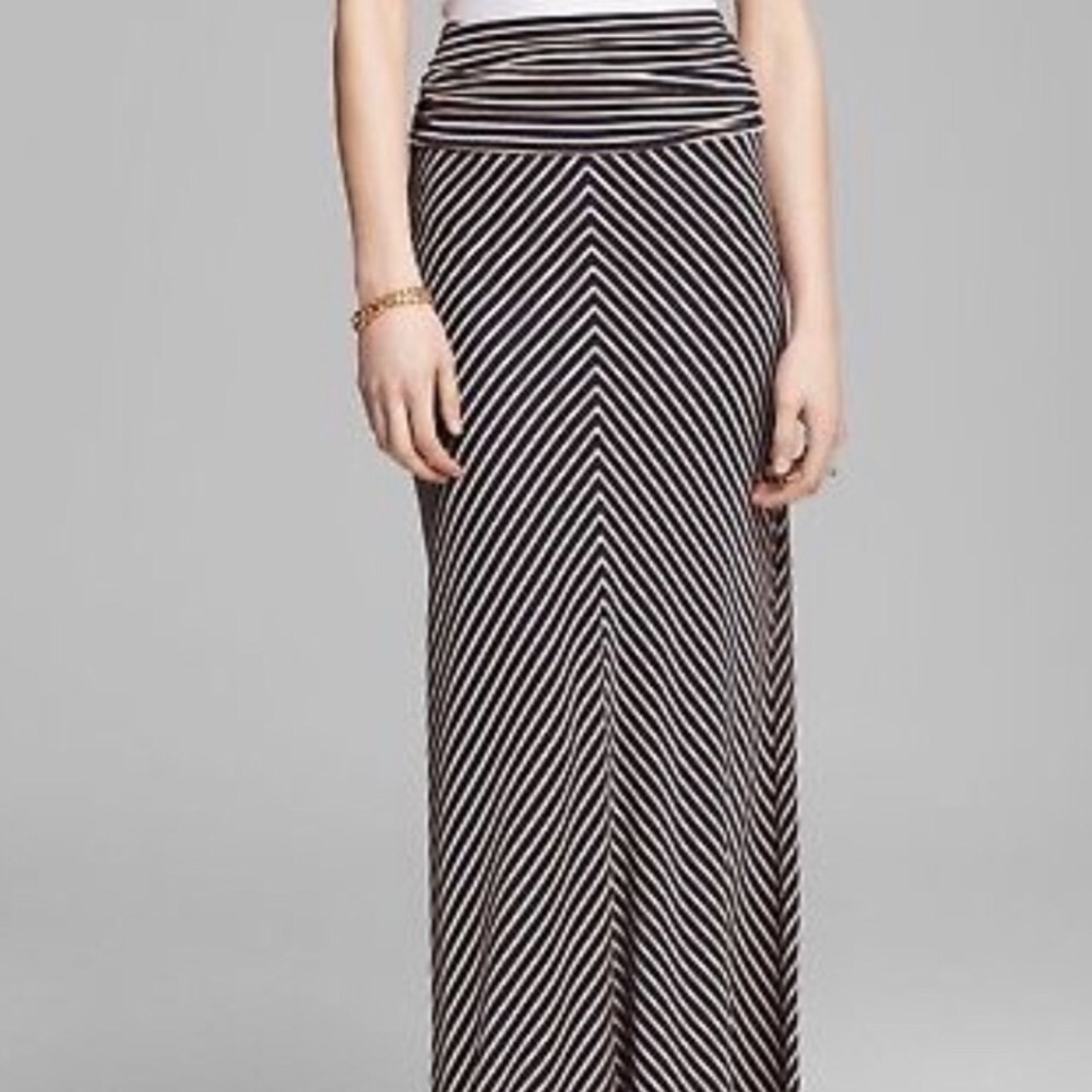 Black and cream maxi skirt